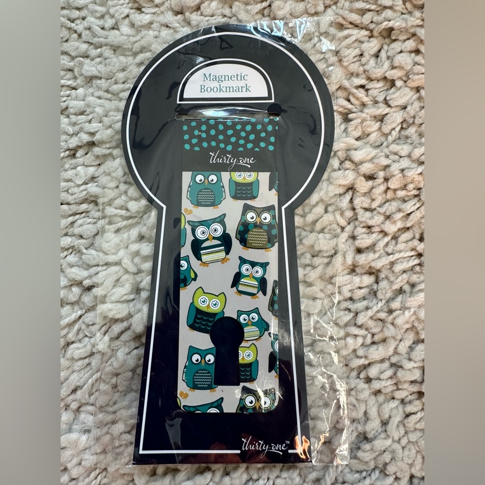 Thirty-One magnetic bookmark